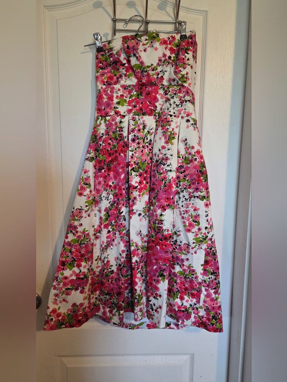 David Meister Strapless Pink Floral Cocktail Dress with Full Skirt, Size 4